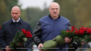 В рамках посещения мемориального комплекса “Хатынь” Президент более 2,5 часов общался с журналистами