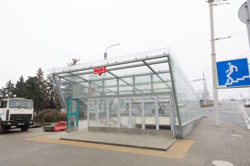 Подземный переход к станции метро Институт Культуры